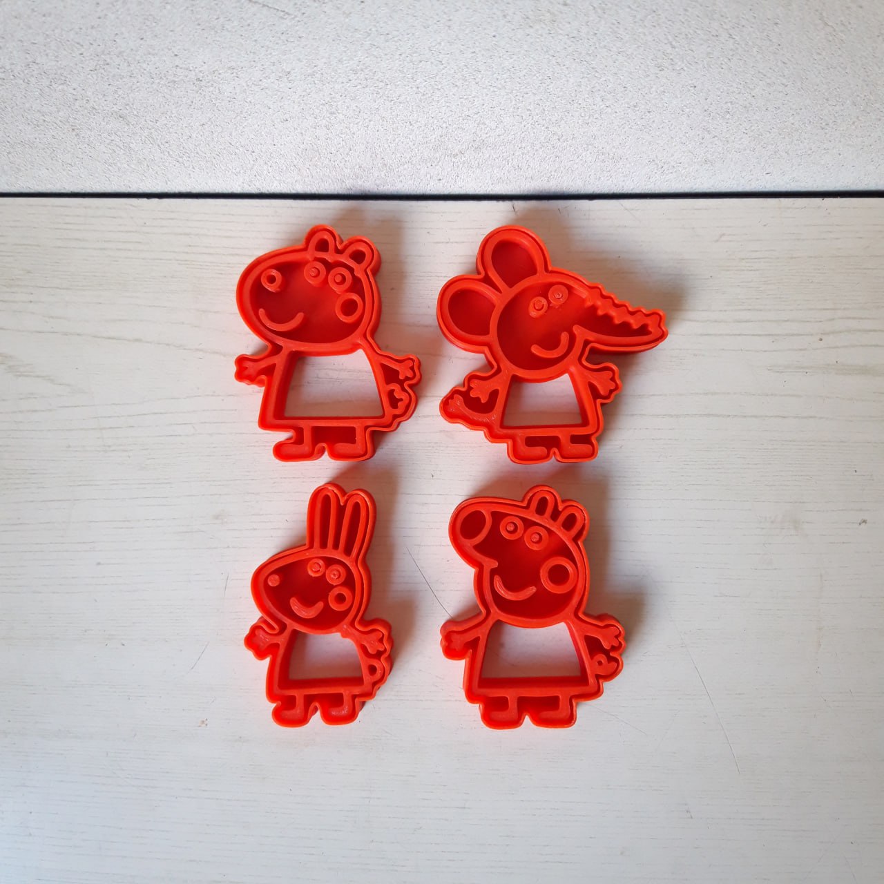 Peppa Pig cookie cutters